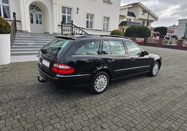 Mercedes-Benz Klasa E cena 24990 przebieg: 191000, rok produkcji 2004 z Swarzędz małe 704